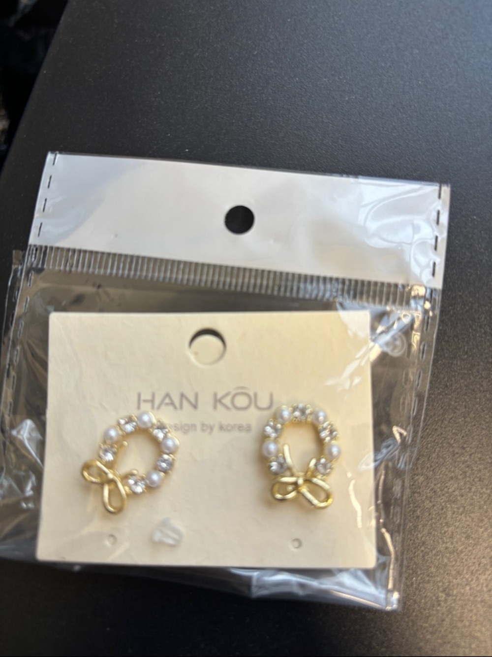Pearl Wreath Bow Stud Earrings - Gold & White